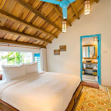 Life Beach Villa Хойан Экстерьер фото