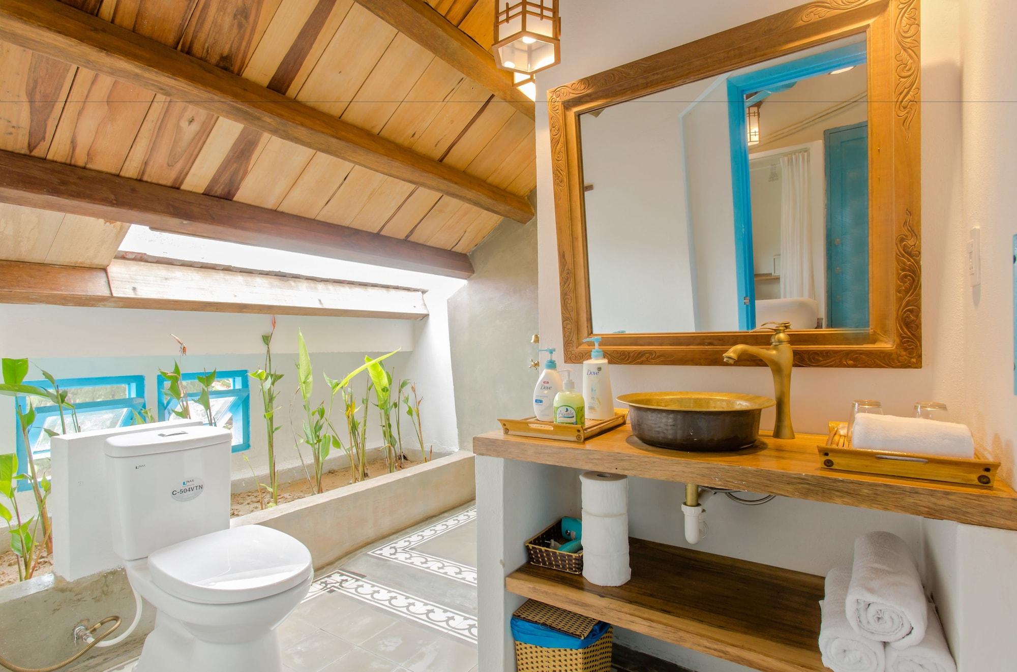 Life Beach Villa Хойан Экстерьер фото