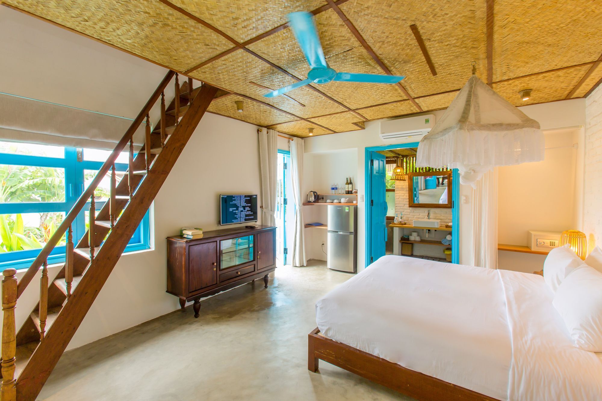 Life Beach Villa Хойан Экстерьер фото