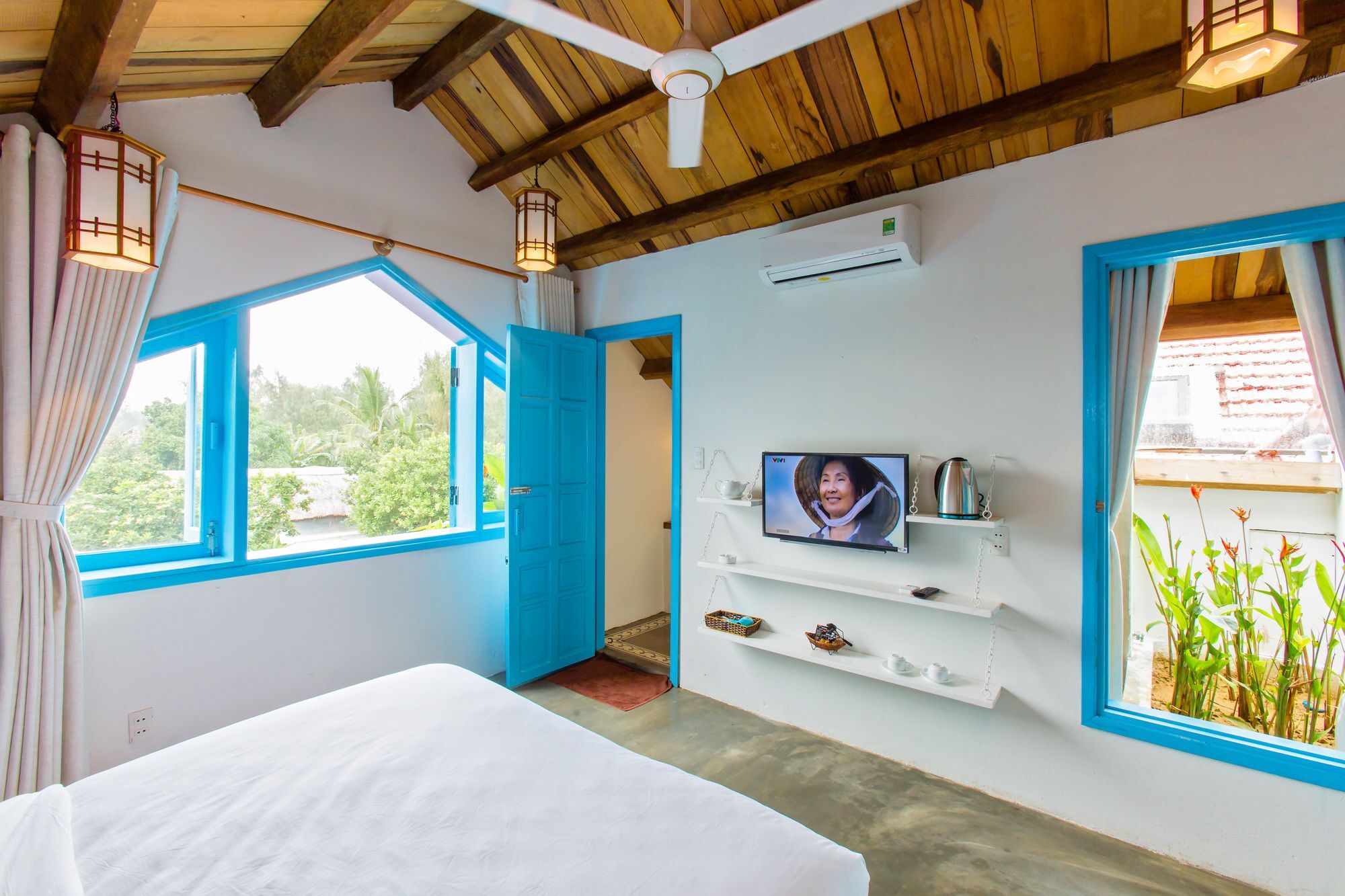 Life Beach Villa Хойан Экстерьер фото