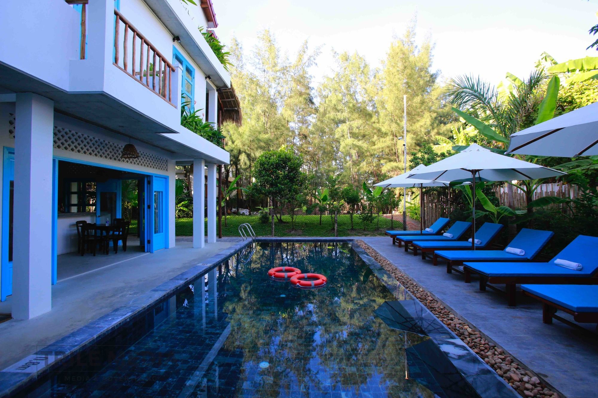 Life Beach Villa Хойан Экстерьер фото