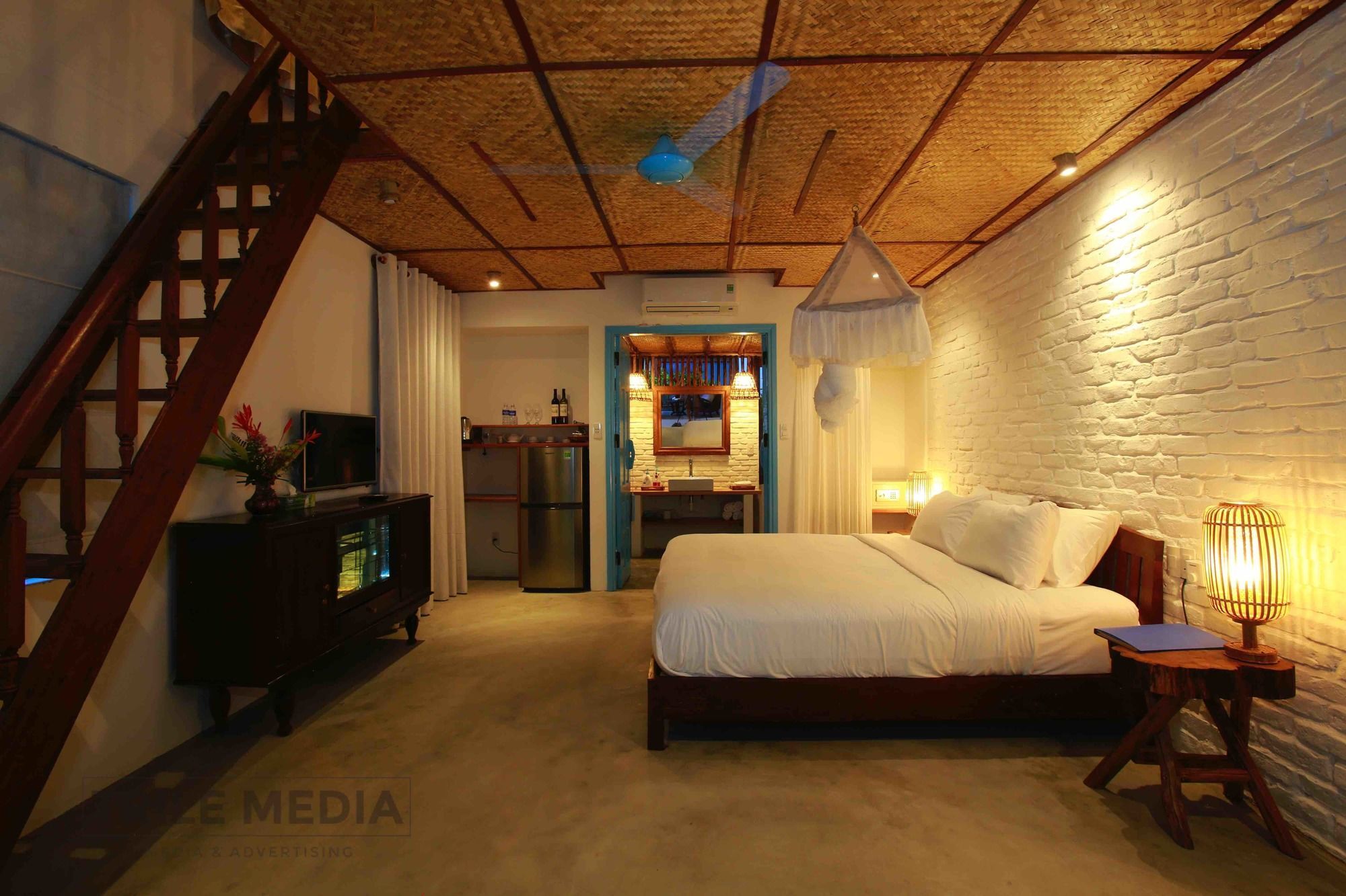 Life Beach Villa Хойан Экстерьер фото